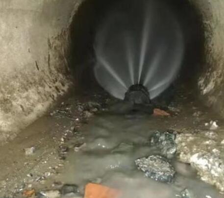 长安镇市政管道清淤